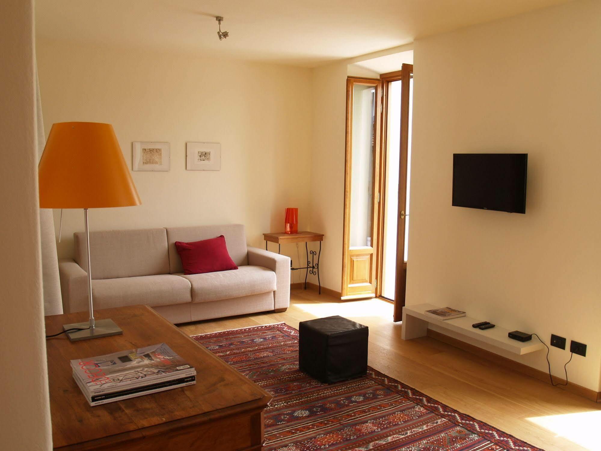 Casa Botta - Luino Lago Maggiore Екстериор снимка