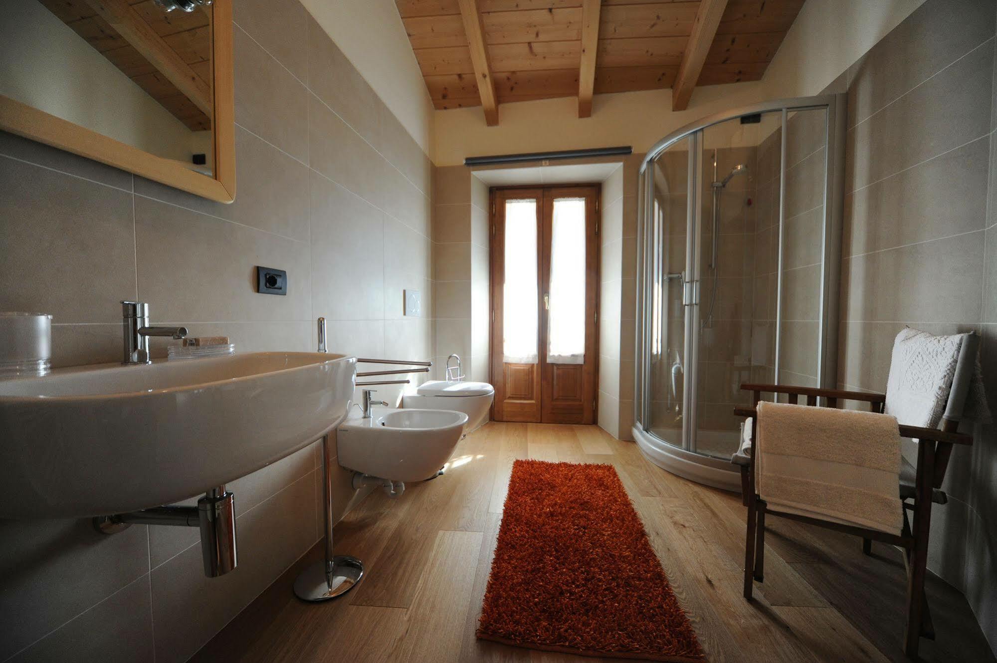 Casa Botta - Luino Lago Maggiore Екстериор снимка